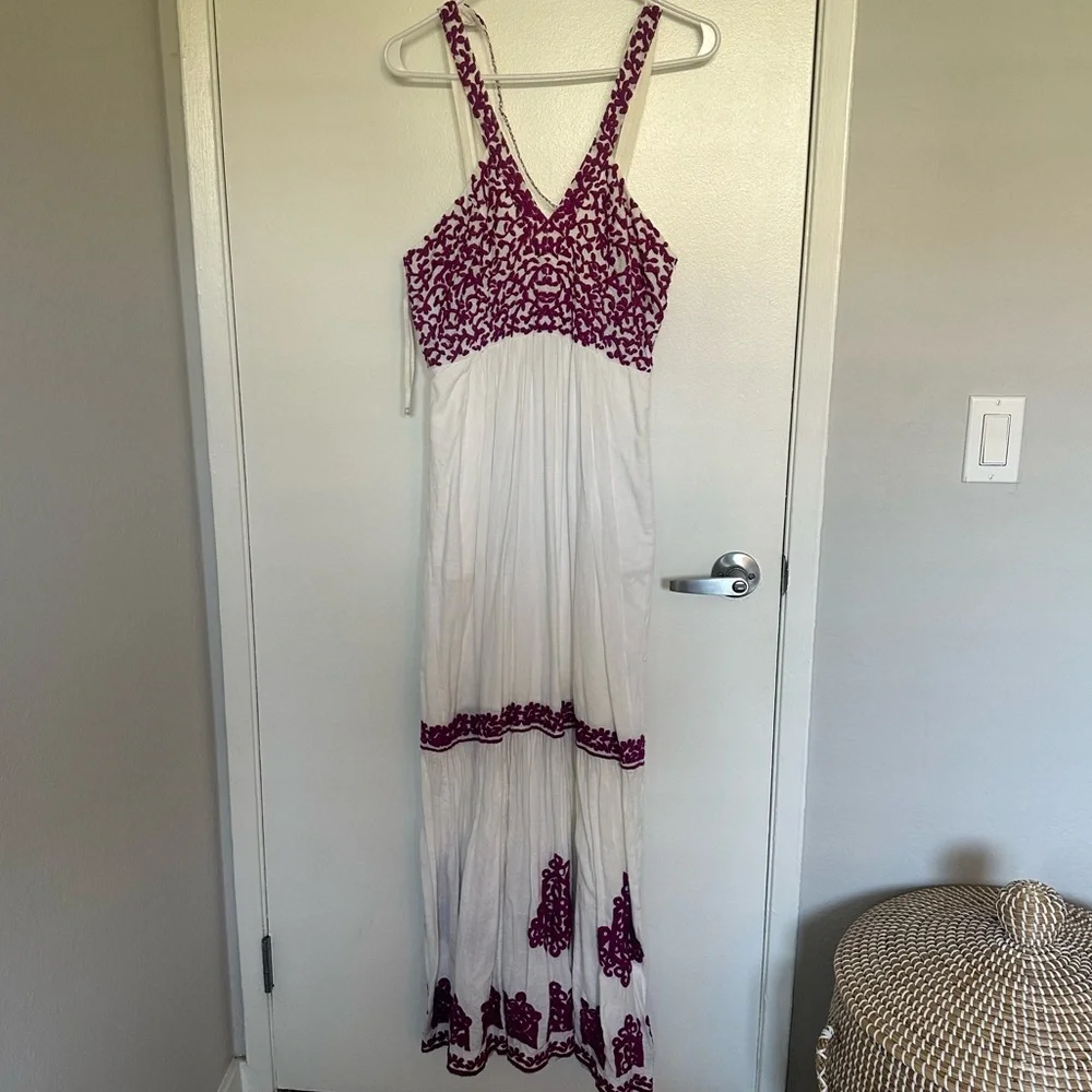 Embroidered Anthropologie Maxi Dress Size 6 - Picture 1 of 10